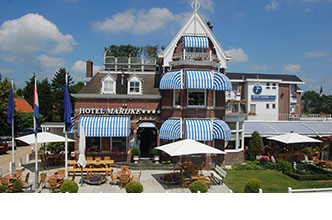 Vooraanzicht pand Fletcher Hotel-Restaurant Marijke